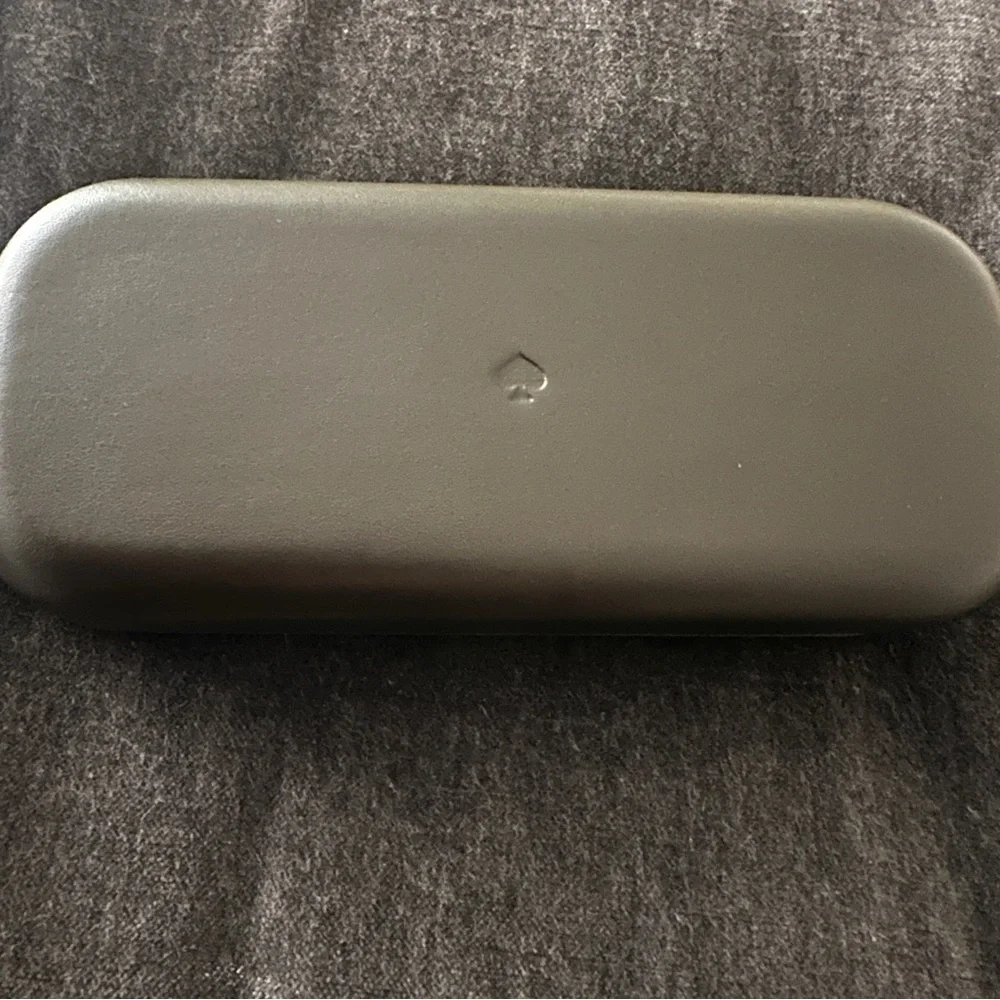 Kate Spade Green Glasses Case - Picture 3 of 4